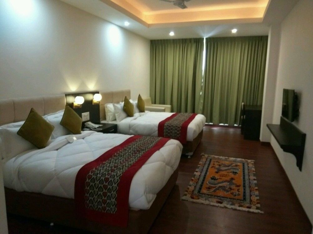 Summit Denzong Hotel & Spa Gangtok Esterno foto