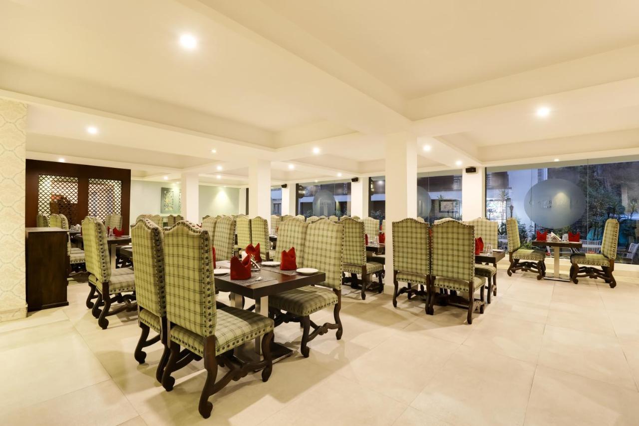 Summit Denzong Hotel & Spa Gangtok Esterno foto
